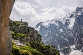 Climbing and the Materials Revolution: Sustainable Innovations