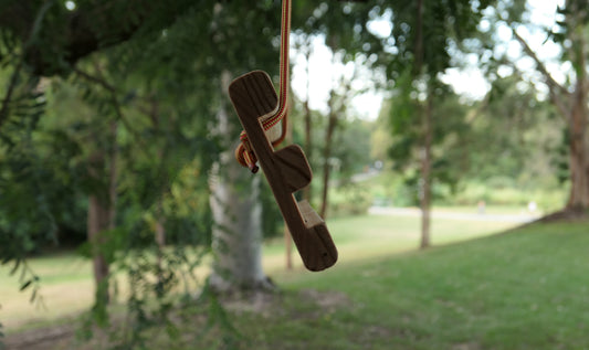 Choosing the Right Hangboard: A Guide for Rock Climbers